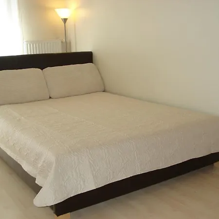 Riga Apartment Brivibas With Private Parking Exterior photo